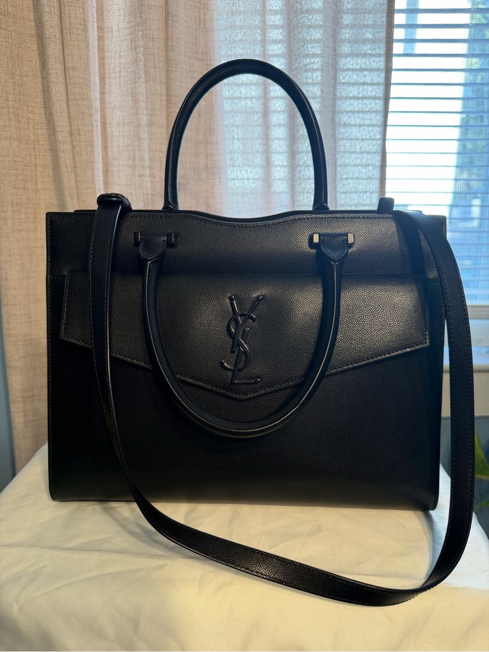 Saint Laurent - Signature Uptown